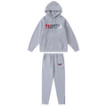 Trapstar Decoded Grauer Trainingsanzug – Stilvoller Streetwear Freizeitanzug mit Logo