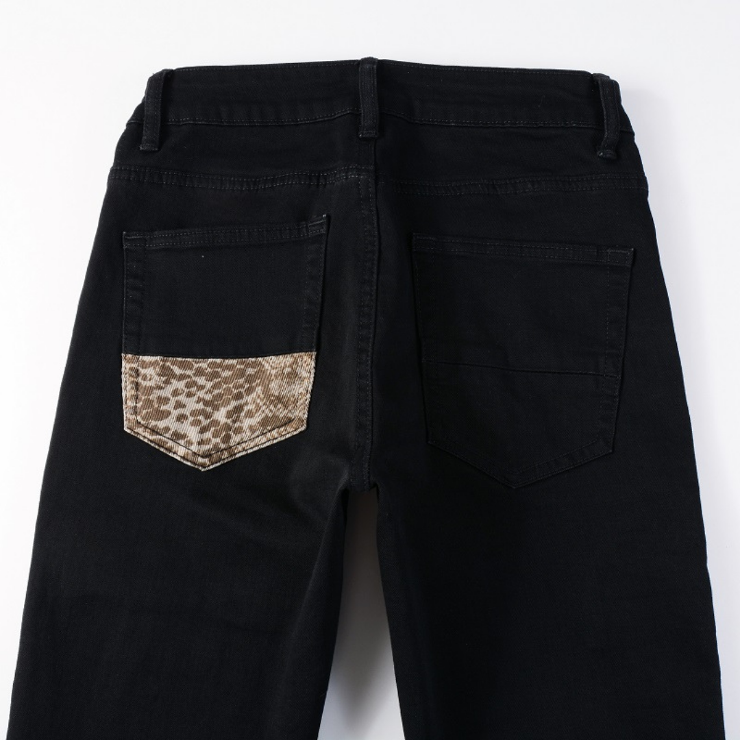 Amiri Luxus Schwarze Camouflage Jeans für Männer – Stylisch, Robust & Exklusiv
