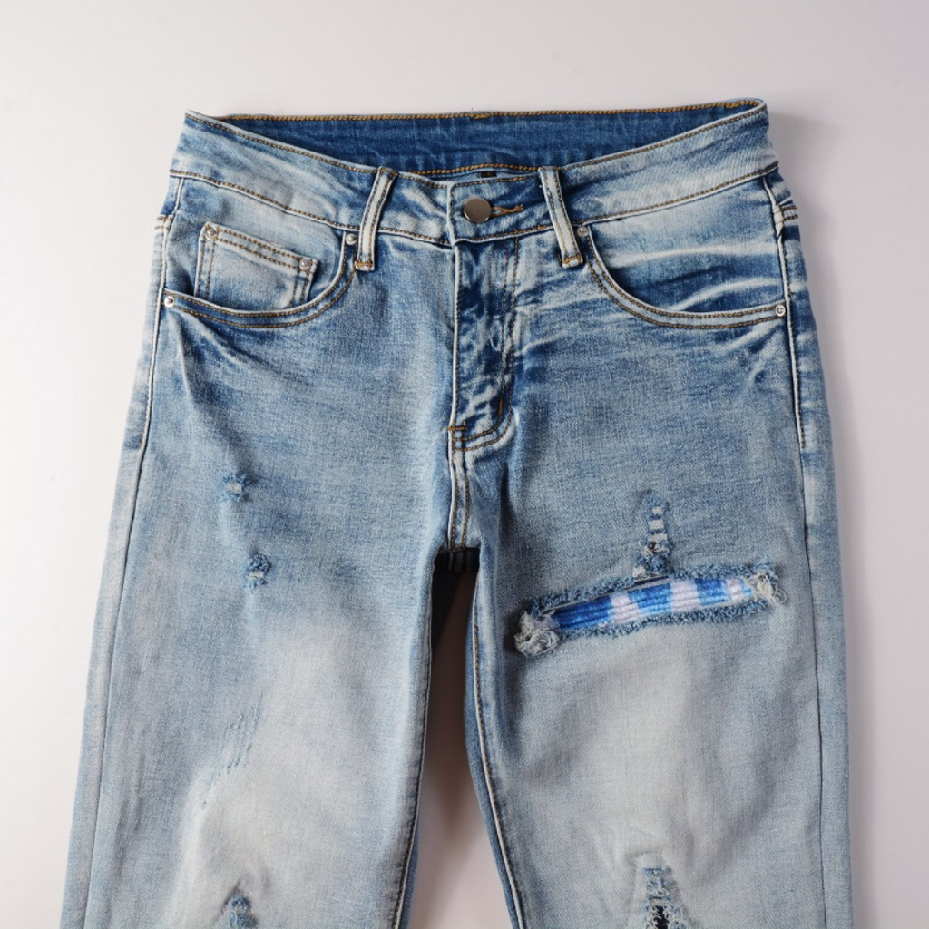 Amiri Patch Logo Jeans Herren Blau – Luxuriöse Slim Fit Designer Denim