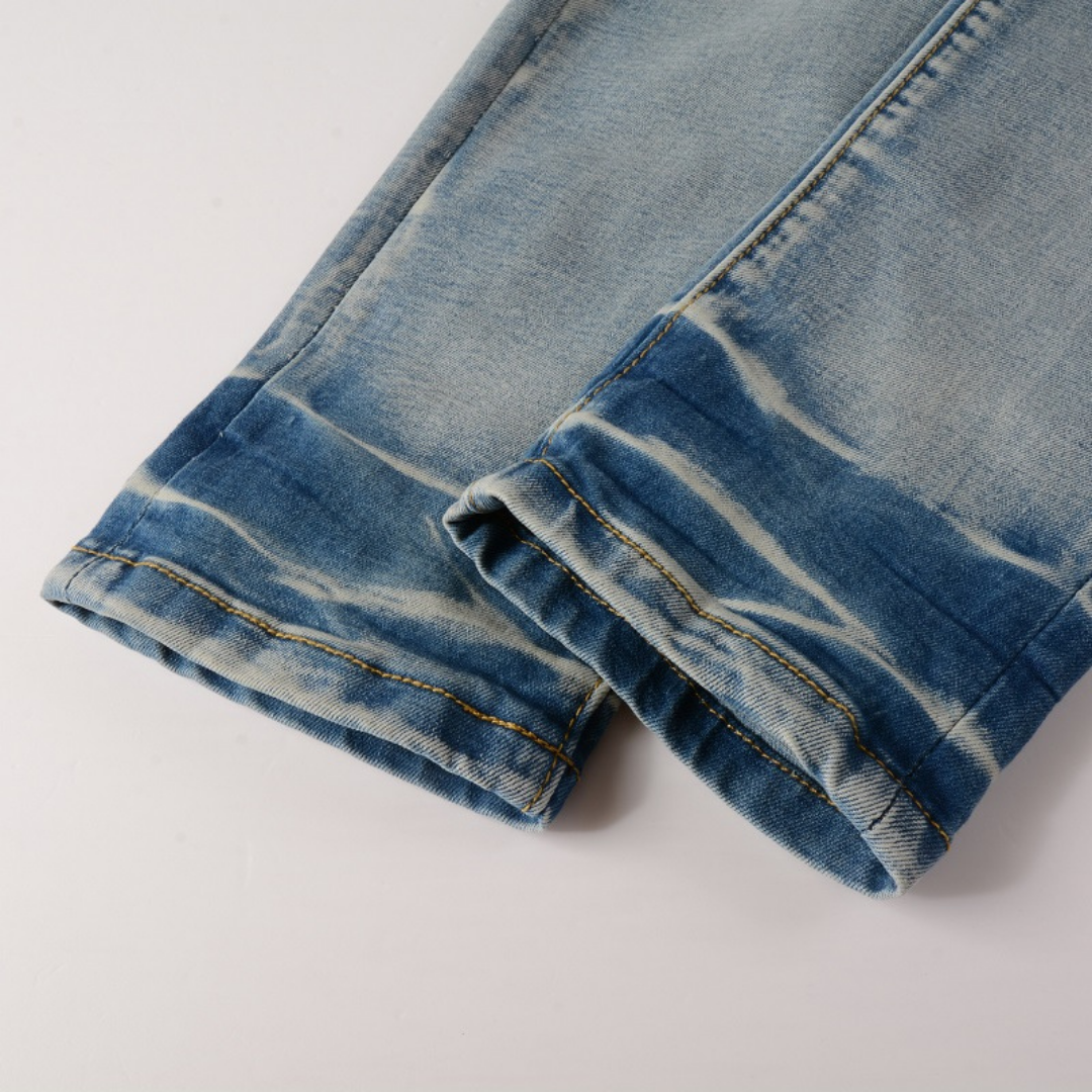 Amiri Herren Luxus Schwarze Patch Jeans – Designer Denim mit Destroyed Look