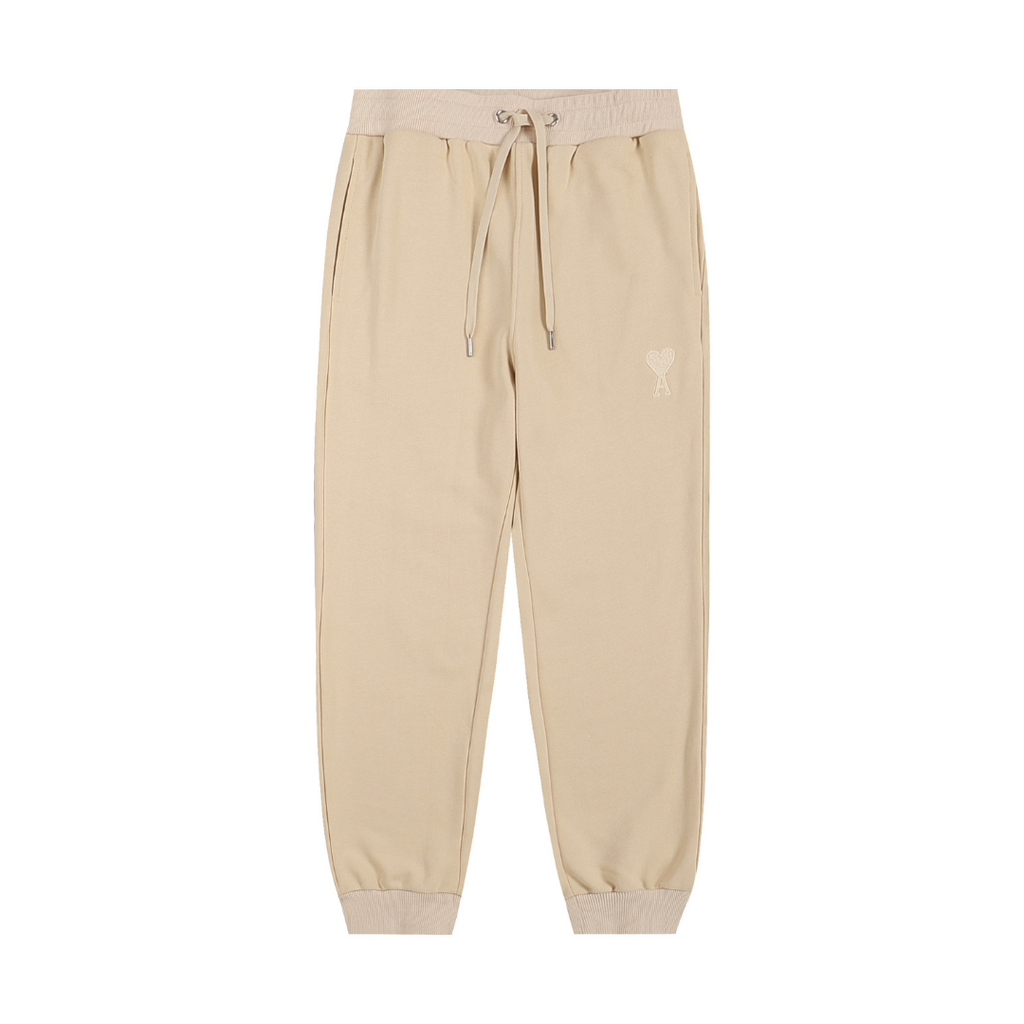 AMI Paris Premium Trainingsanzug für Herren – Eleganter Komfort Freizeitanzug