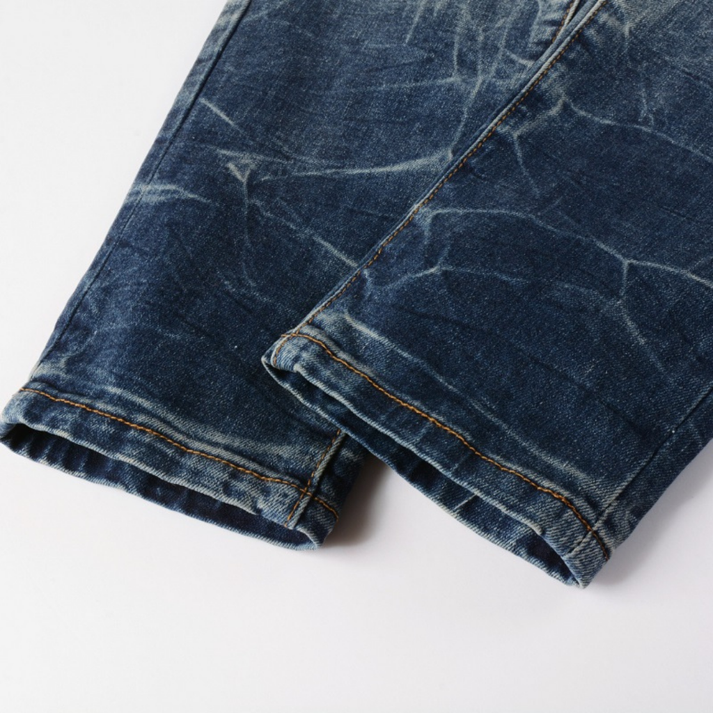 Amiri Gradient Blue Diamonds Patch Jeans – Luxus Designer Denim für Herren
