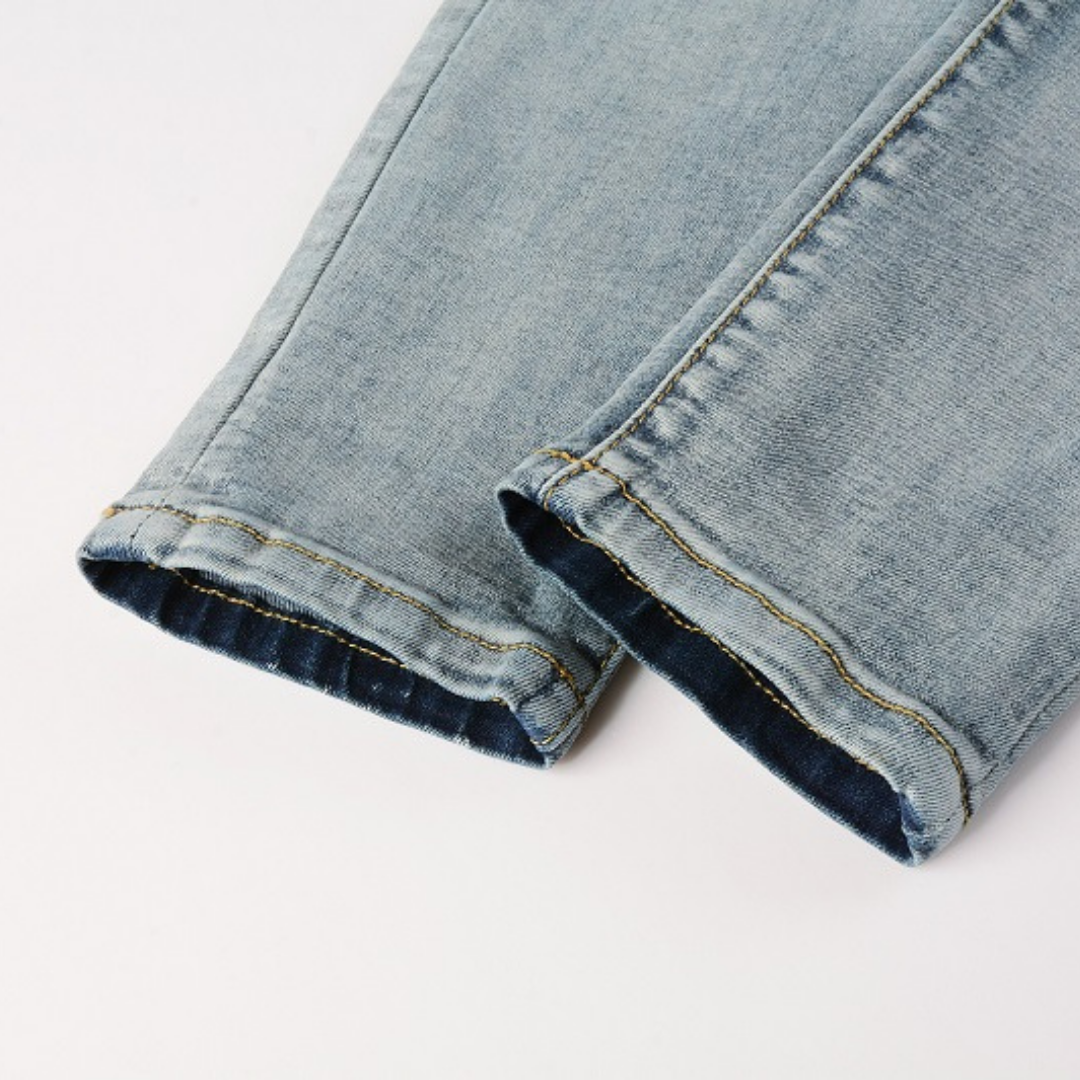 Amiri Blaue Patch Jeans Luxus Designer Denim Slim Fit Destroyed Look