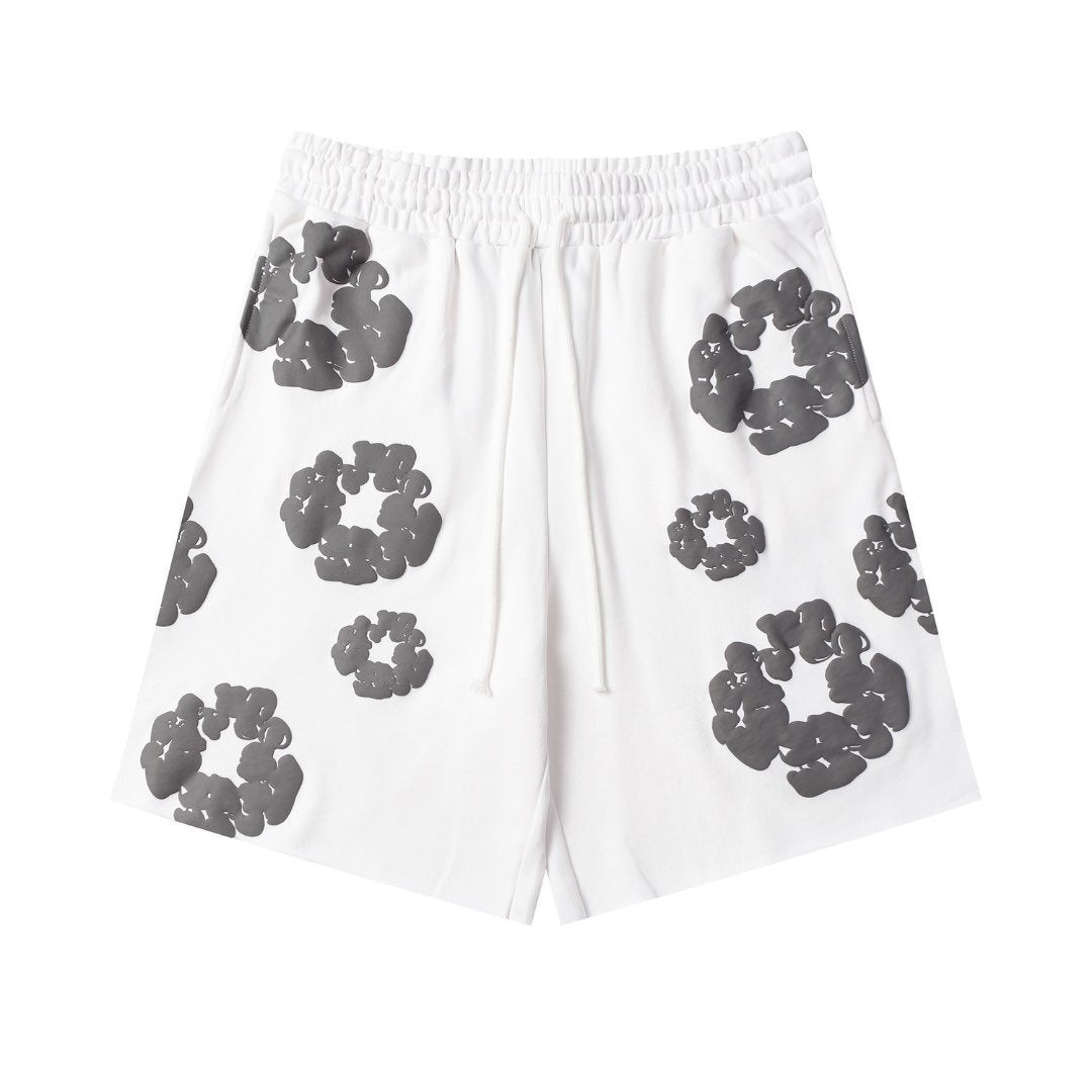 Denim Tears Stylisches Weiß-Graues Short-Set: Cooler Look für entspannte Tage