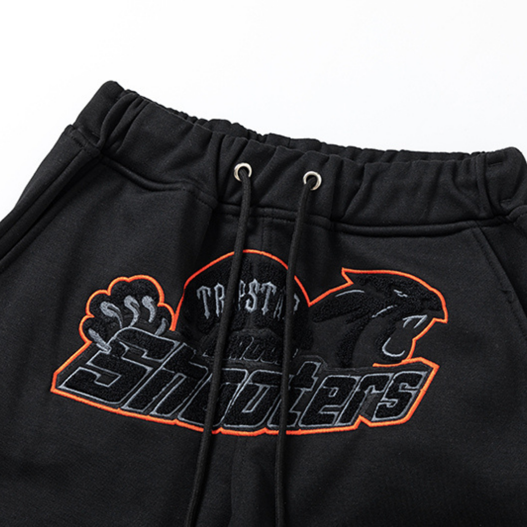 Trapstar Shooters 2.0 Kapuzen-Trainingsanzug Schwarz: Urbaner Streetwear-Style