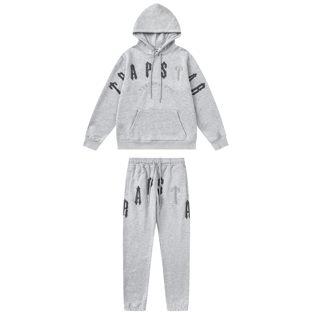 Trapstar Decoded Arch 2.0 Grauer Trainingsanzug: Urbaner Style für Komfort & Auftritt