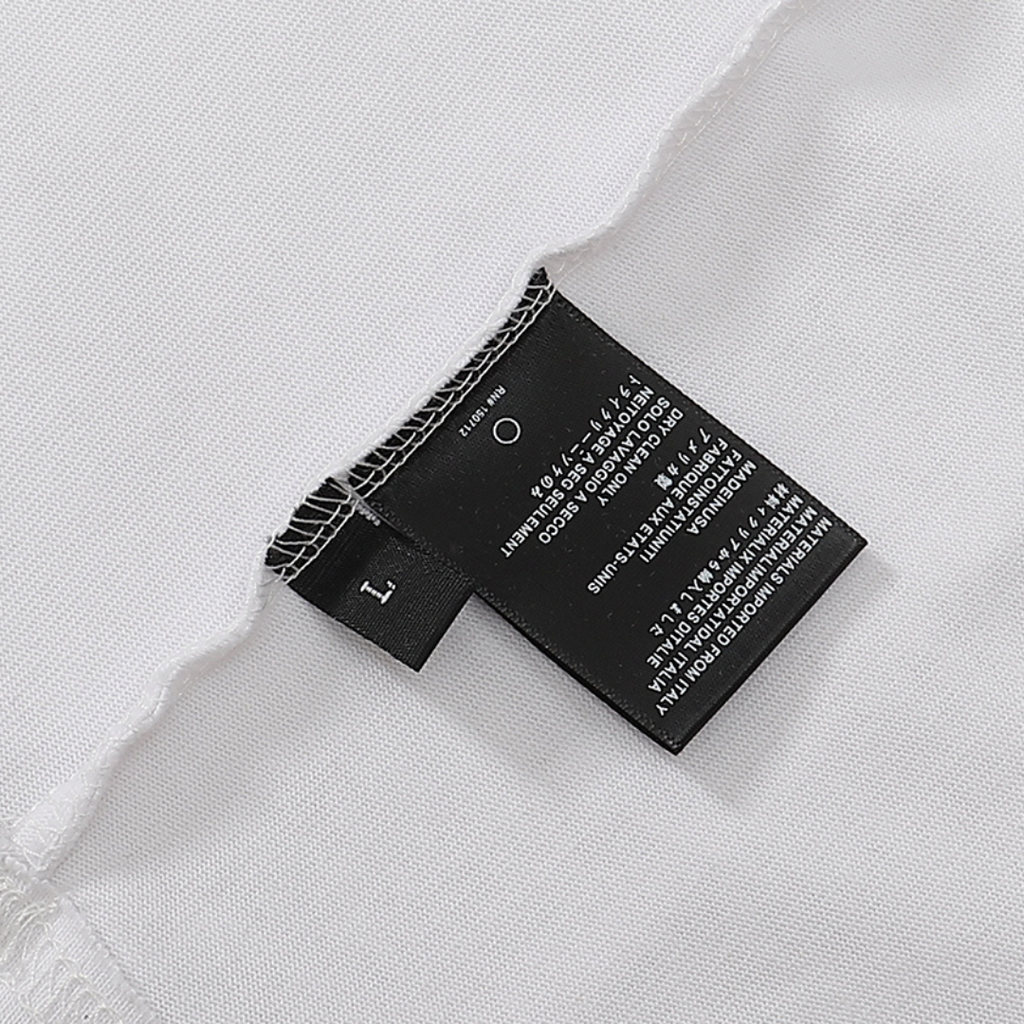 Exklusives Amiri Gepard T-Shirt: Luxuriöses Designer-Shirt für Herren mit Stil