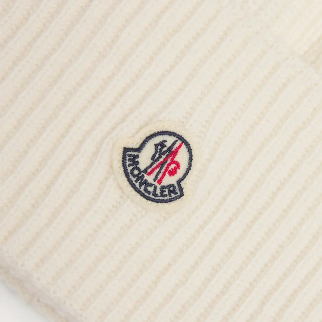 Moncler Luxuriöser Beiger Wollmützen-Hut für Winter Wärme & Stil