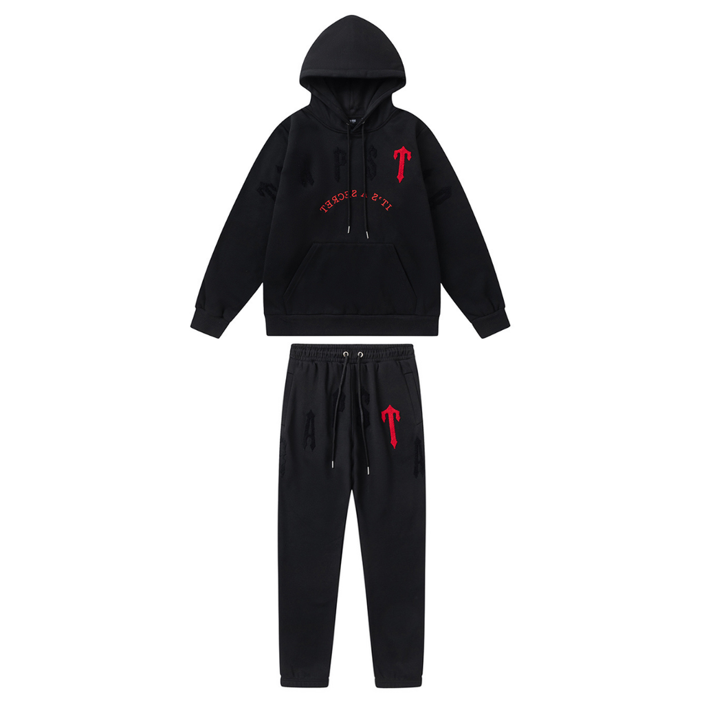 Trapstar Decoded Arch 2.0 Roter Streetwear Jogginganzug Set – Komfort & Stil