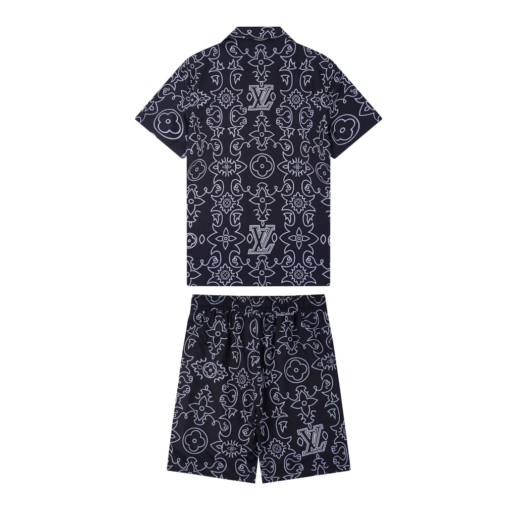 Louis Vuitton Kurz-Set: Luxuriöses Designer-Outfit, Monogramm-Muster, Sommer-Komfort
