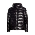Exklusive Moncler Monogramm Kapuzenjacke: Luxuriöser Stil für Herren und Damen