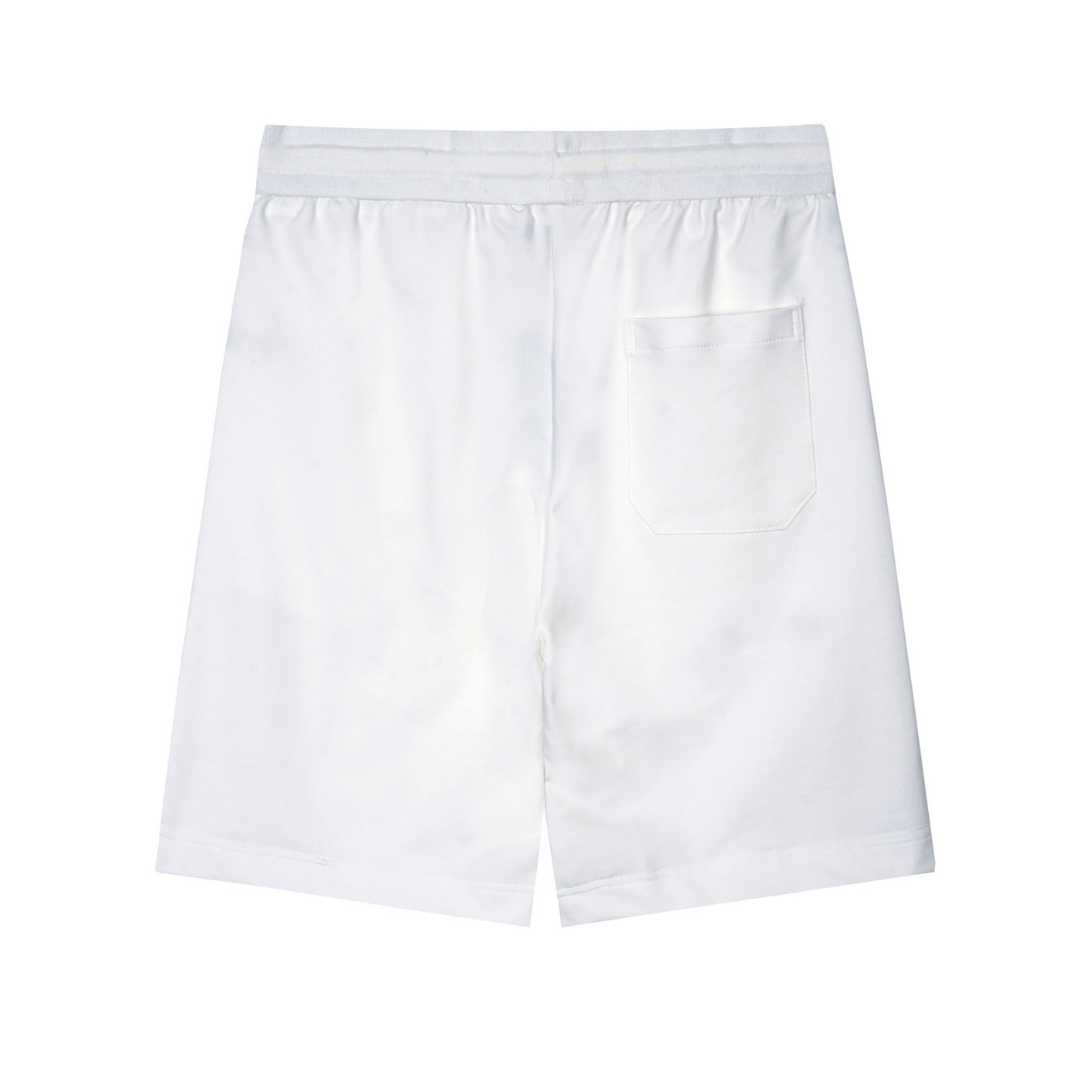 Luxuriöse Moncler Herren Bermuda Shorts: Stilvoll, Bequem, Sportlich Elegant
