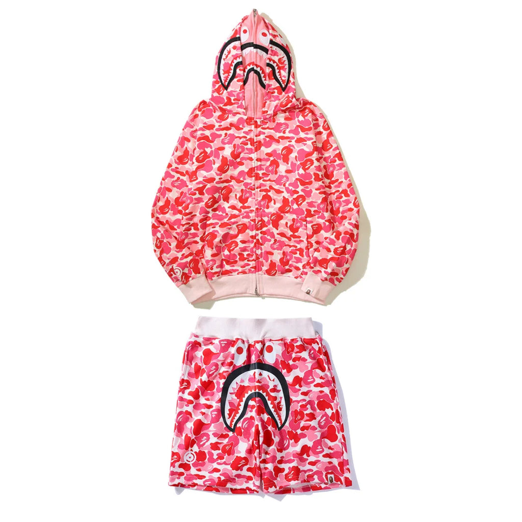 Exklusives BAPE Streetwear Set: Stylischer Hoodie & Coole Shorts für Trendsetter