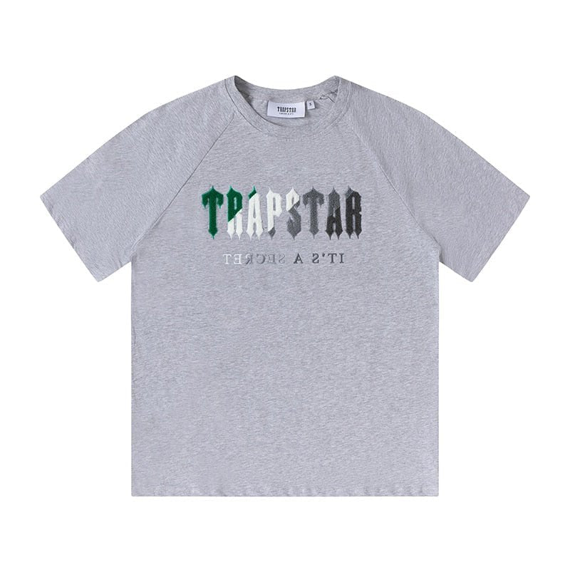 Trapstar Decoded Chenille Shorts Set Grau Grün Herren Streetwear Outfit
