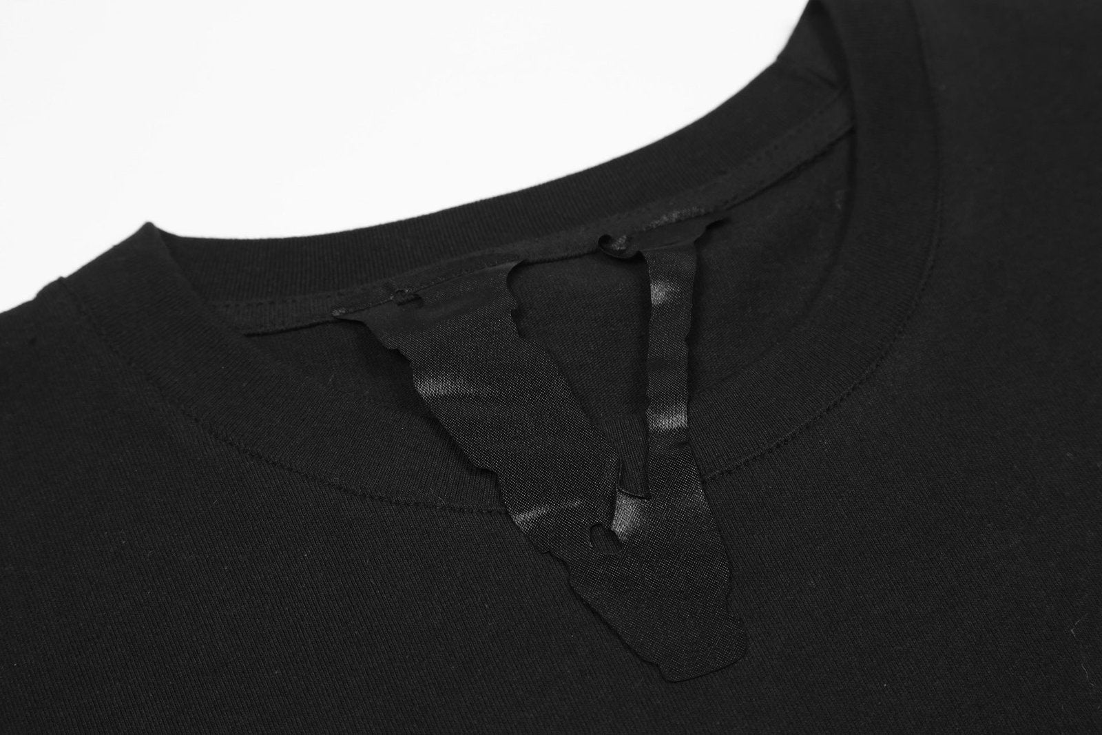 Exklusives V-Lone 'Lover' T-Shirt: Authentisches Streetwear-Statement für Individualisten