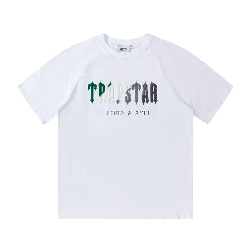 Trapstar Decoded Chenille Kurzes Set Weiß-Grün - Stylischer Herren Zweiteiler