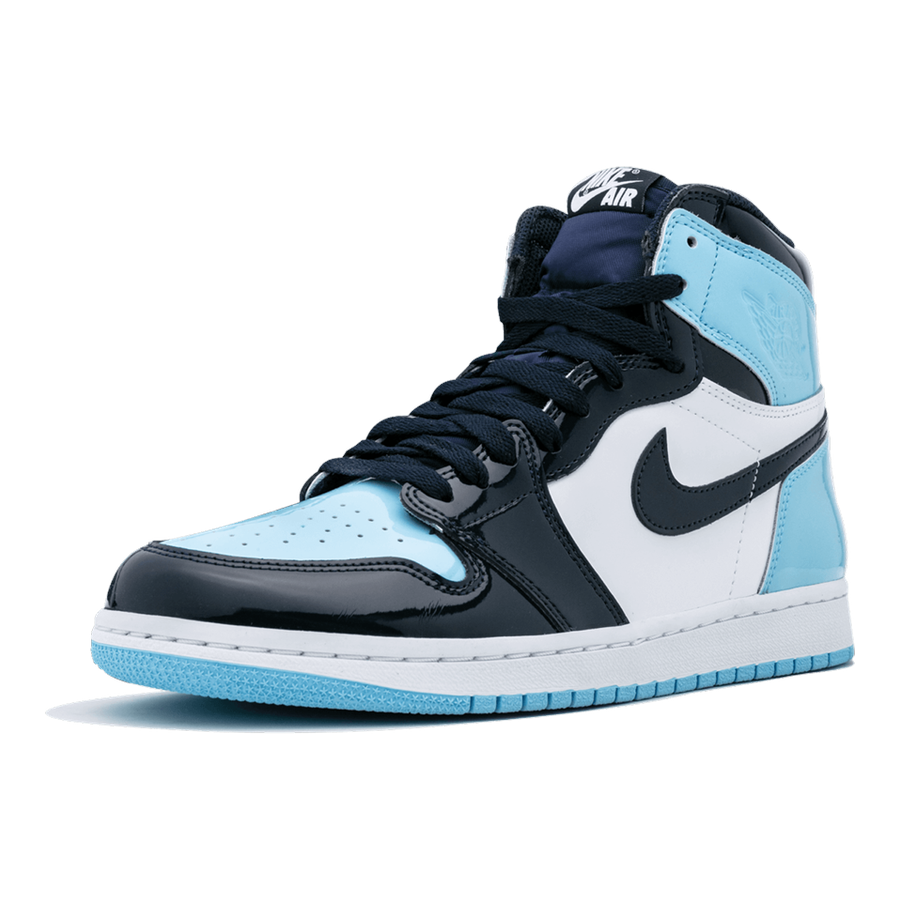 AIR JORDAN 1 HIGH OG WMNS „UNC Patent Leather“: Glänzender Retro Sneaker für Damen