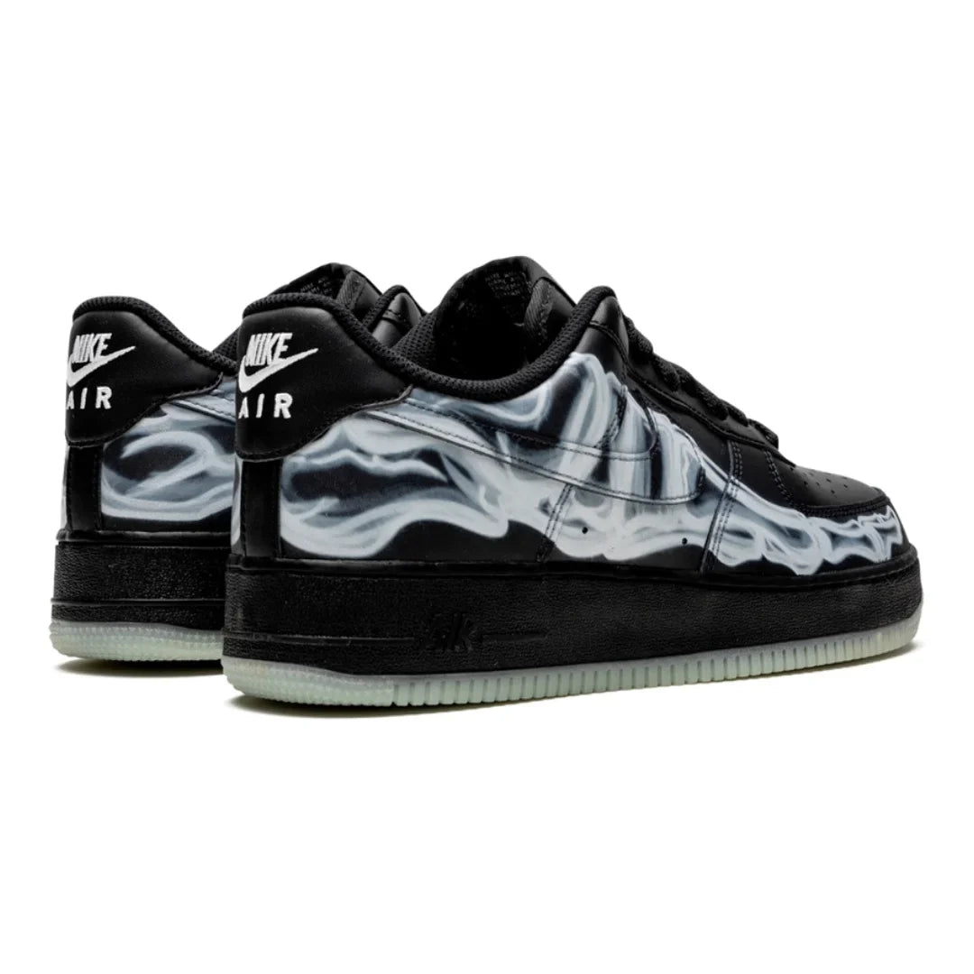 Nike Air Force 1 Low „Skeleton Black“ – Limitierter Leucht-Sneaker mit gruseligem Knochen-Design