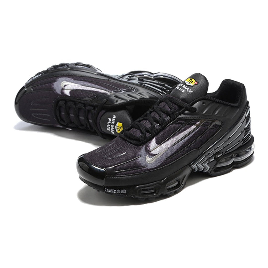 Nike Air Max Plus 3: Futuristische Sneaker mit Max Air Dämpfung für ultimativen Style