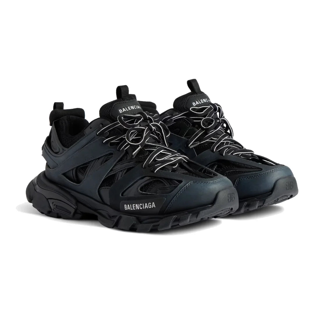 Balenciaga Track Black: Trendige Lederfreie Sneaker mit Dynamischer Sohle und Worn-In-Look