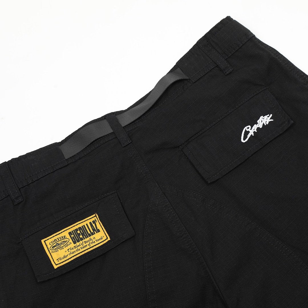 Corteiz Schwarze Cargo Shorts für Herren – Robust, Stylisch, Outdoor-Bereit