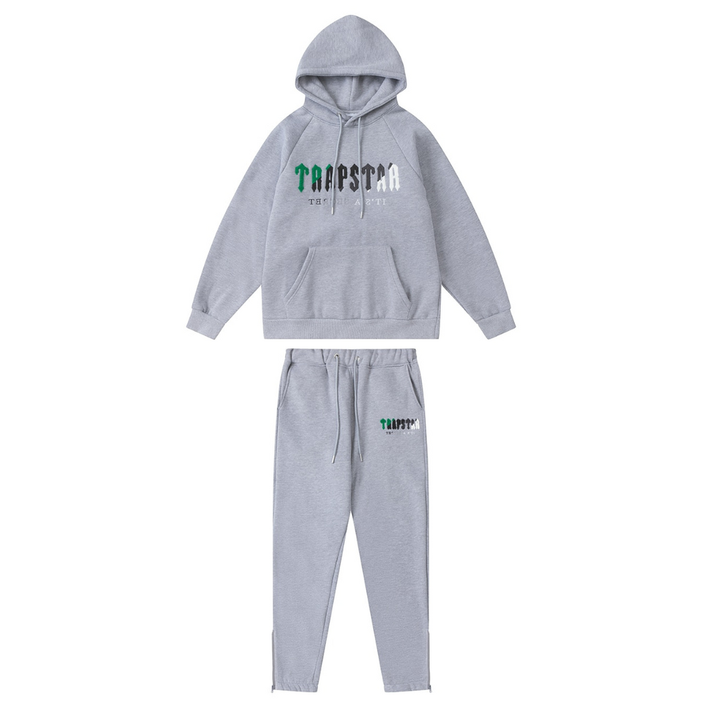 Stylischer Trapstar Decoded Grauer Trainingsanzug für Herren – Bequem, Modern und Vielseitig